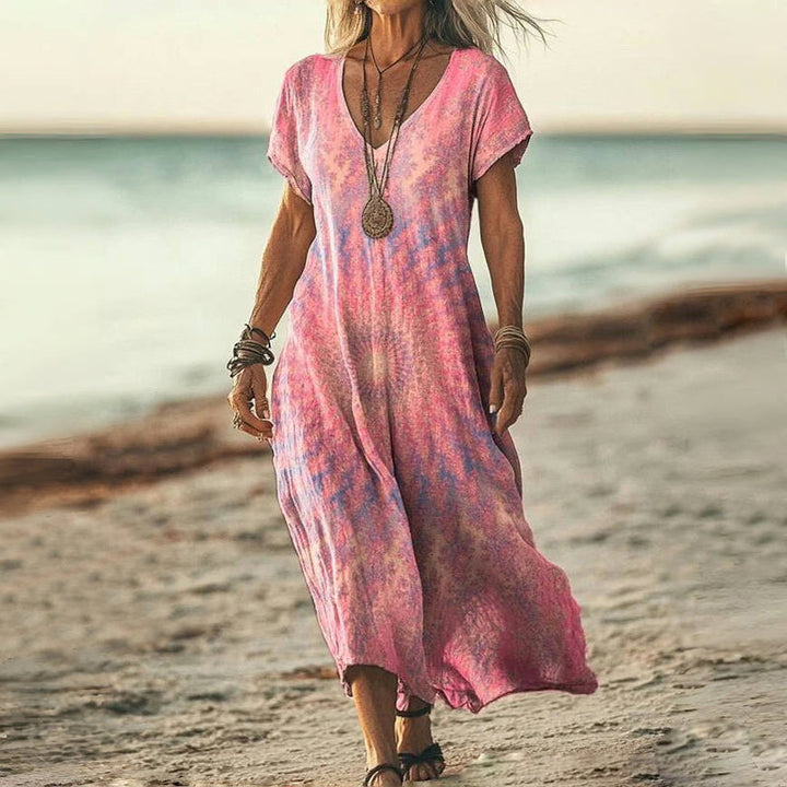 Lylah - Elegant Gradient Dress