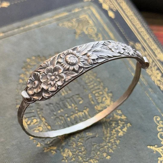 Delyth - Engraved Silver Bracelet