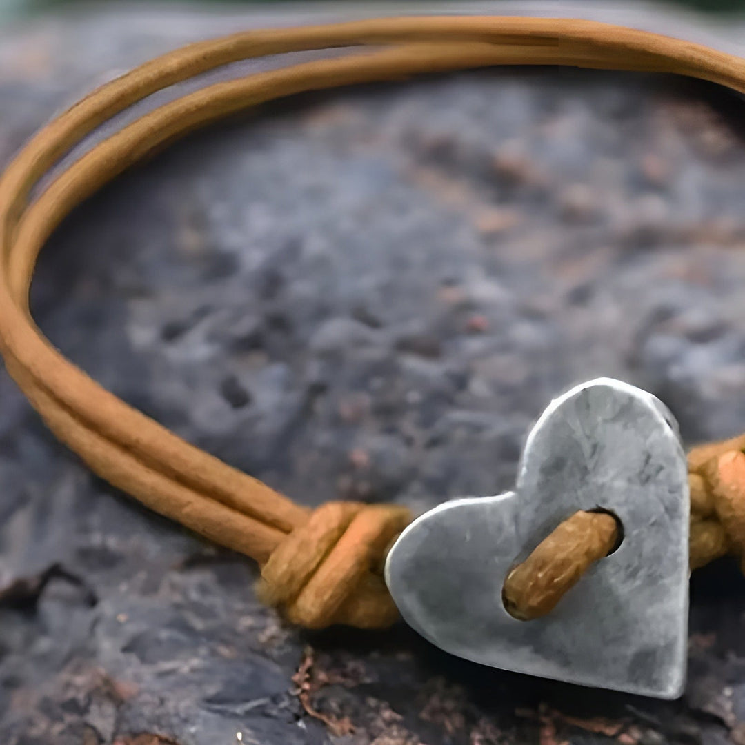 Syra - Rustic Heart Charm Bracelet