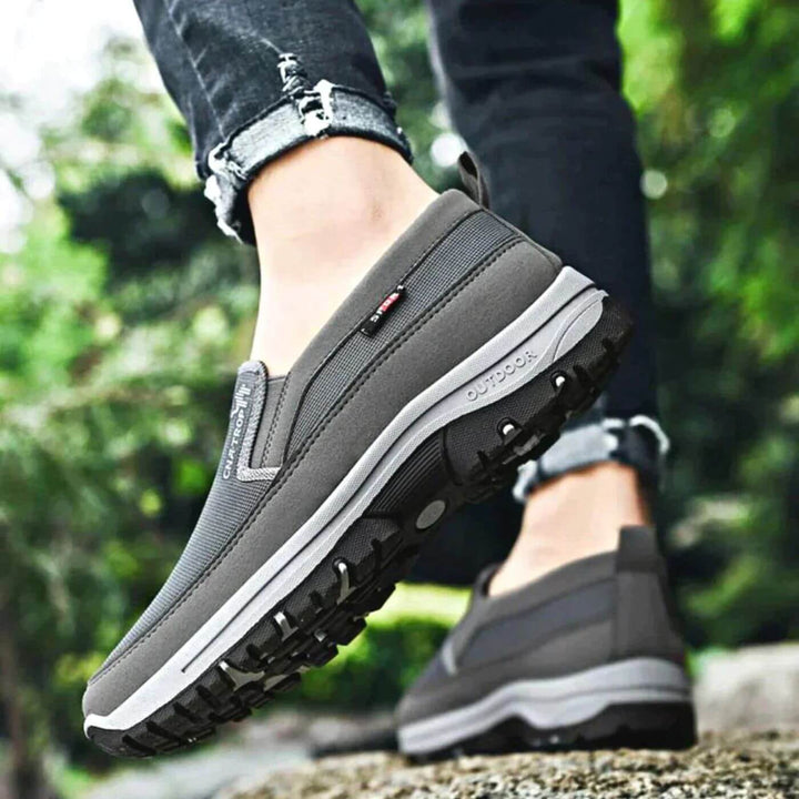 Oscar - Comfy Walking Shoes