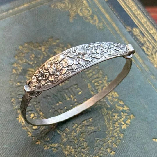 Delyth - Engraved Silver Bracelet