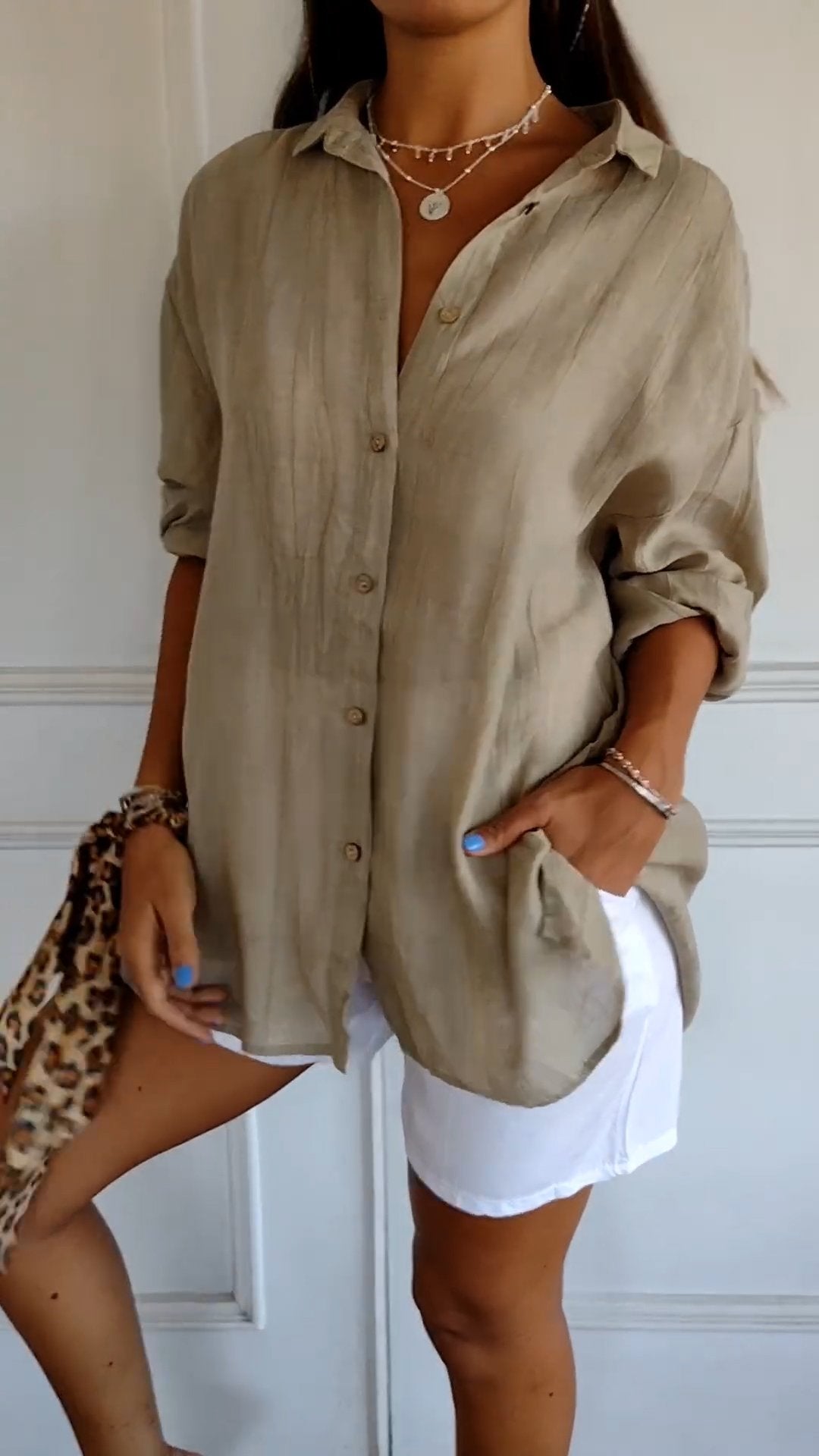 Arietta – Elegant Button Blouse